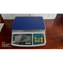 SDS เครื่องชั่งดิจิตอลแบบตั้งโต๊ะ 3Kg IDS918-3K