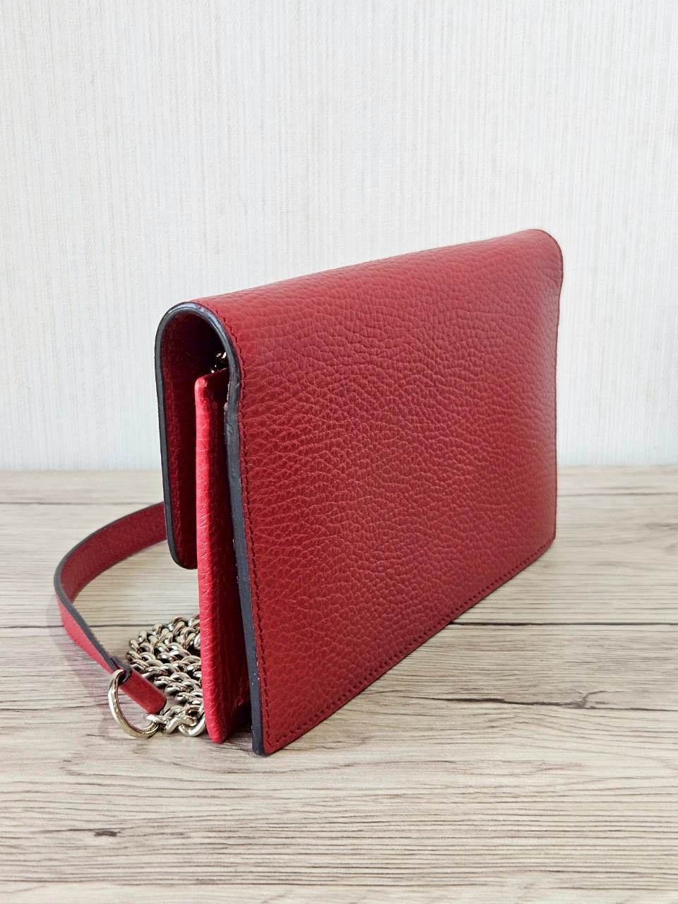 Gucci Interlock WOC สีแดง