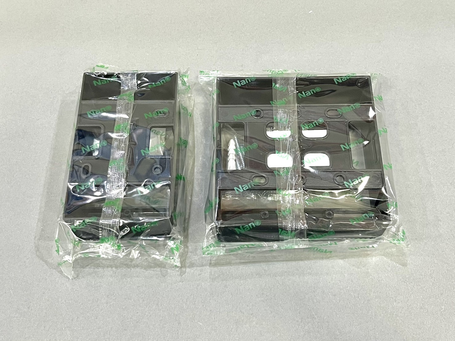 บ็อกลอย สีเทาดำ