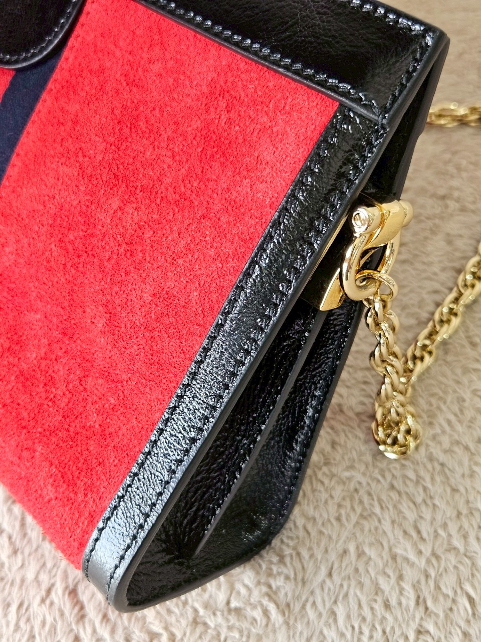 Gucci 503877 Ophidia Red Suede Chain Shoulder Bag