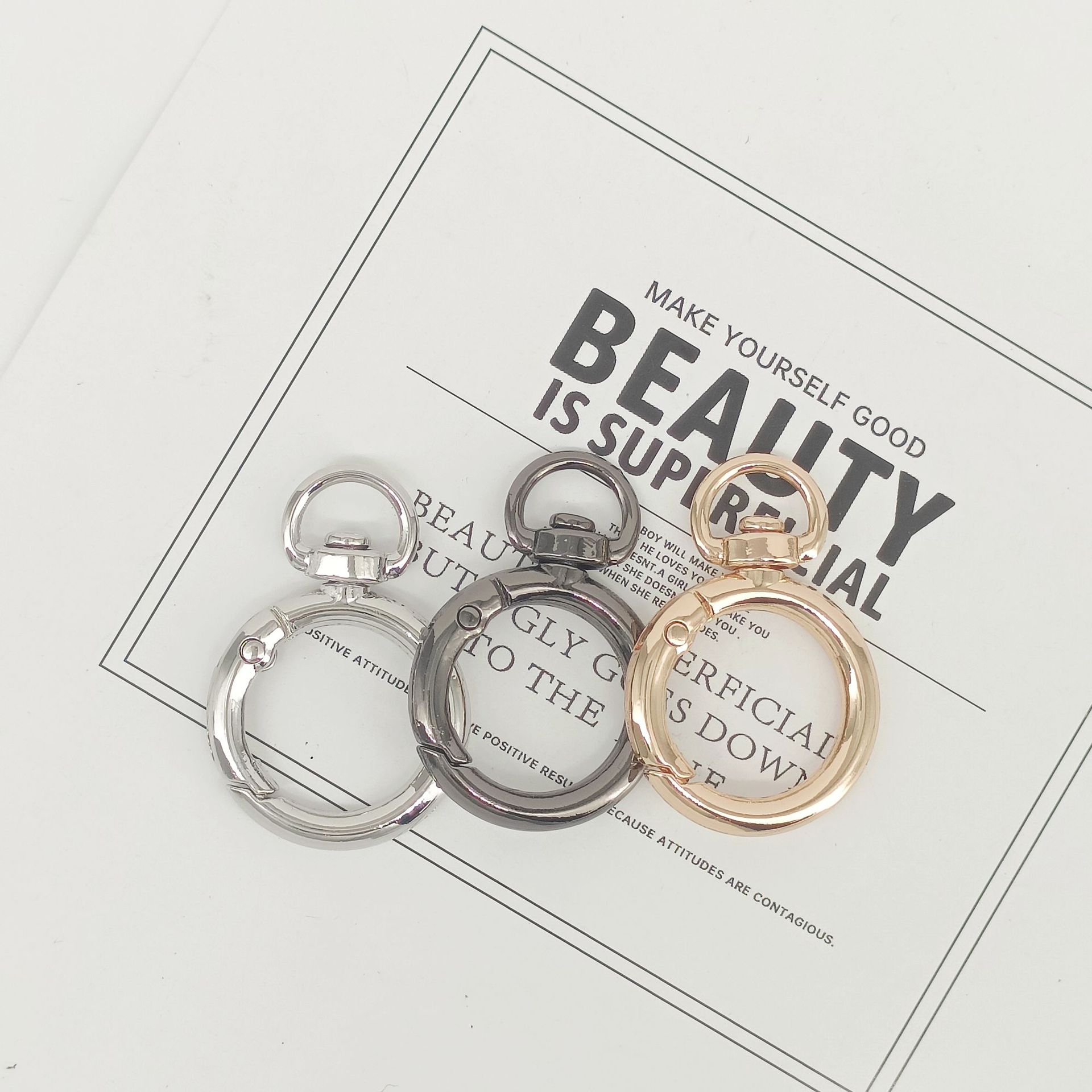 ขายส่ง(10ชิ้น,50ชิ้น)**New design** ห่วงวงกลม ห่วงกลมแบบสปริง ตะขอพวงกุญแจ อะไหล่พวงกุญแจ