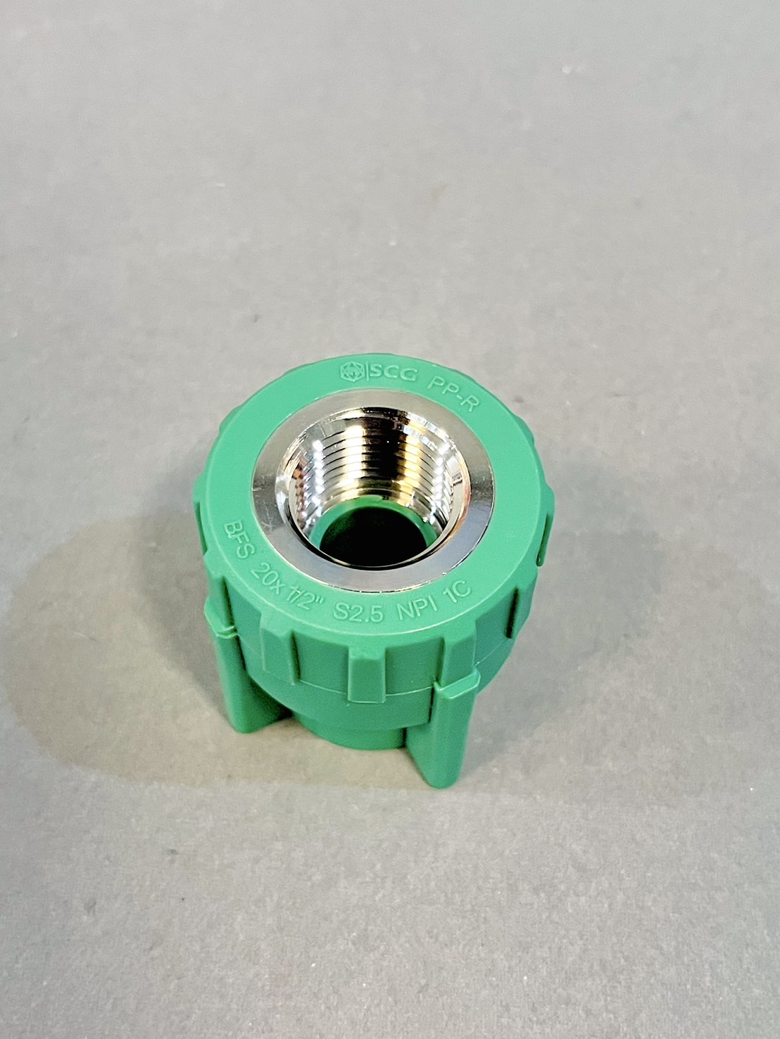 ข้อต่อตรงเกลียวใน PPR 20x1/2"