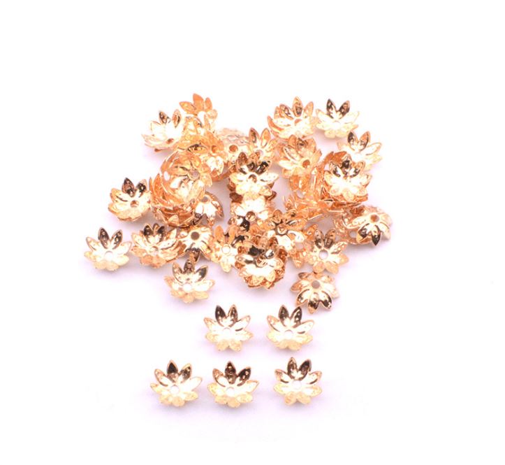 ขายส่ง ตัวครอบ ฐานรองลูกปัด ลายกลีบบัว วินเทจ Lotus leaf vintage 8มิล สีทอง บรรจุ 100 ชิ้น