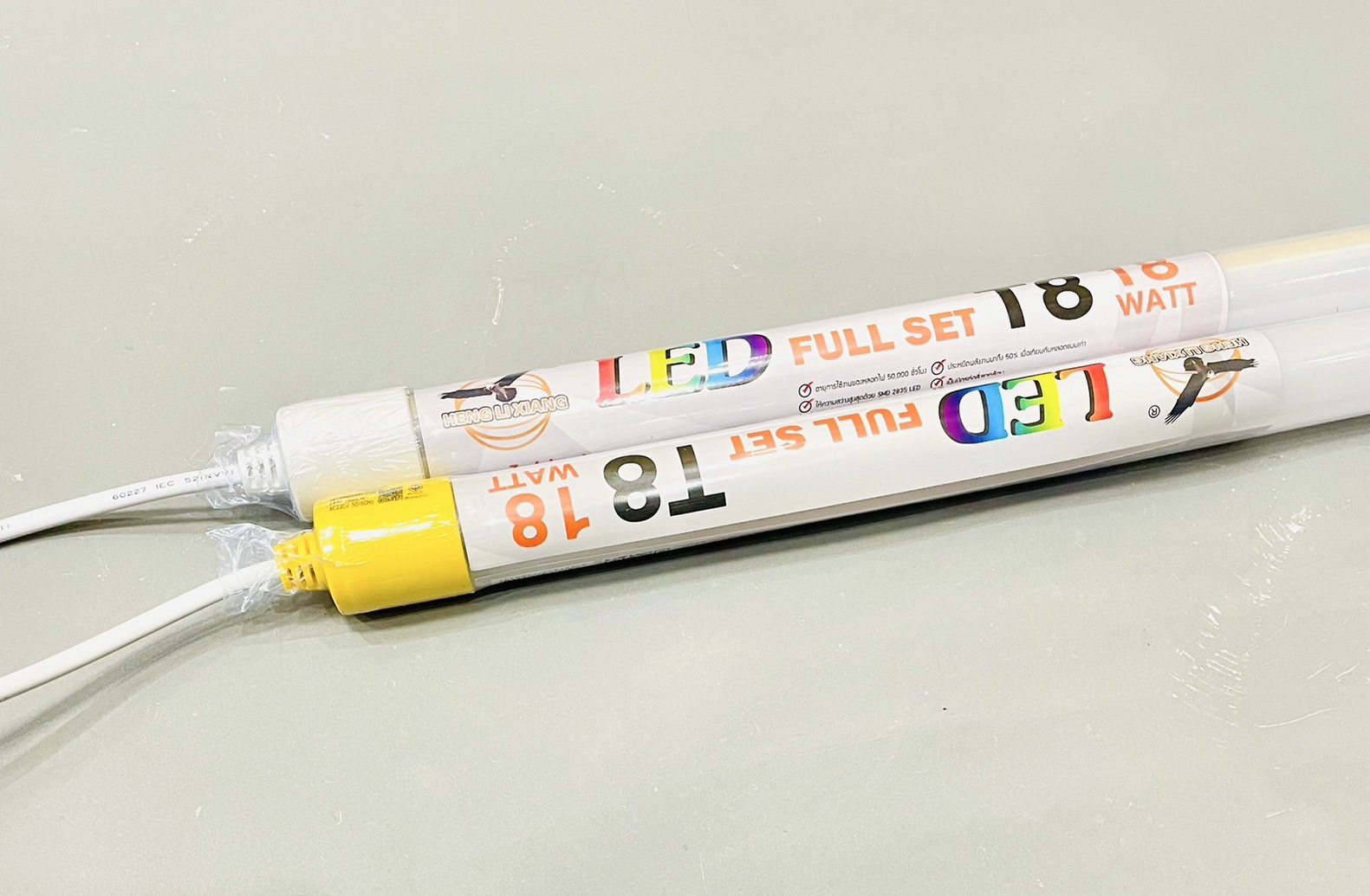 หลอดนีออน LED 18w พร้อมปลั๊กเสียบ