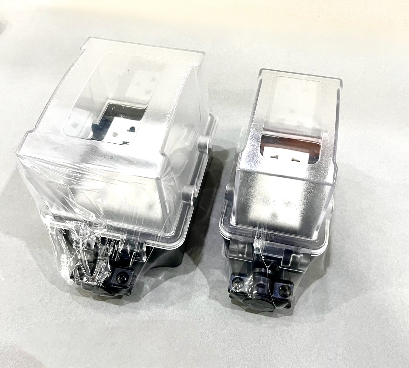 บ็อกยาง+ฝาสูงกันน้ำ RBNS4-NM-CC Nano