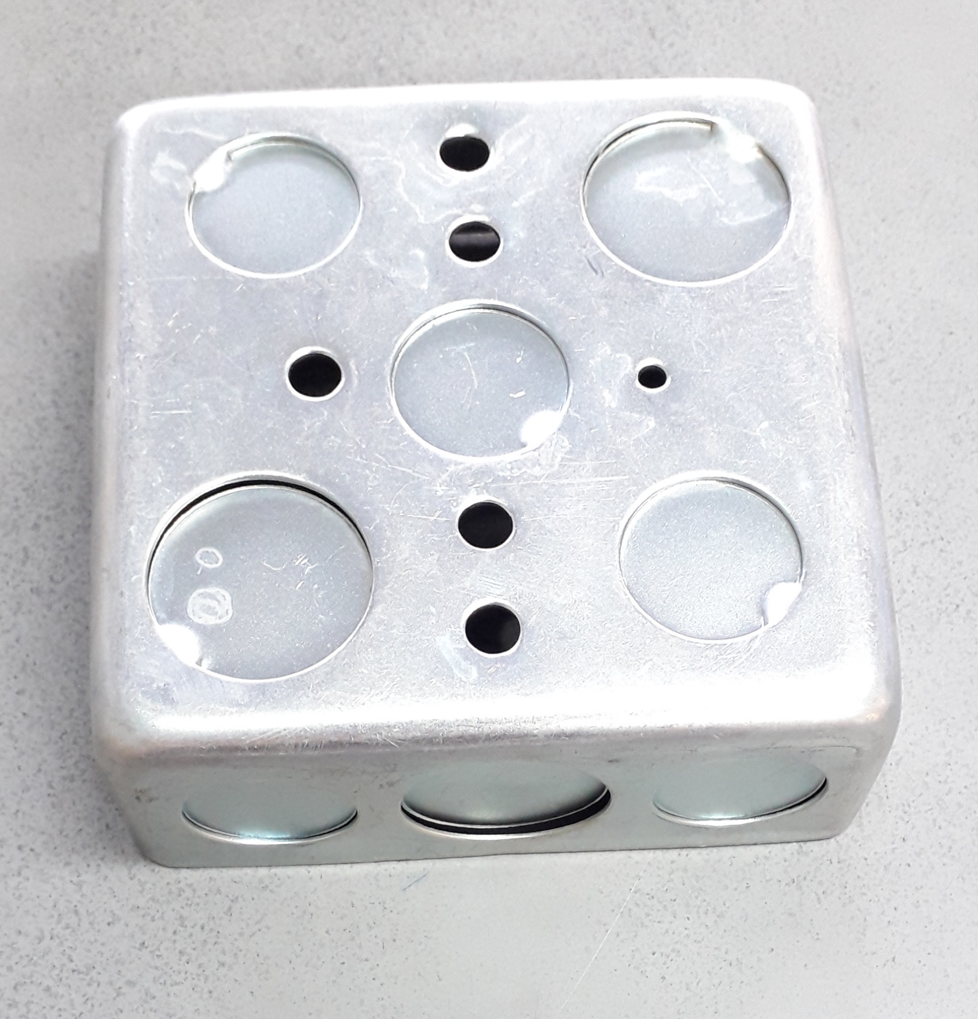 สแควร์บ็อก 4x4 ตื้น (บ็อกสังกะสี)