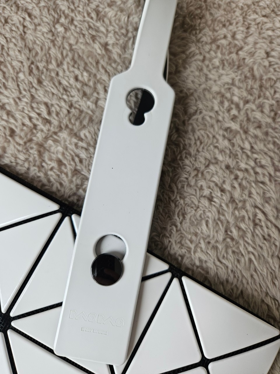 Baobao 6*6 สีขาว