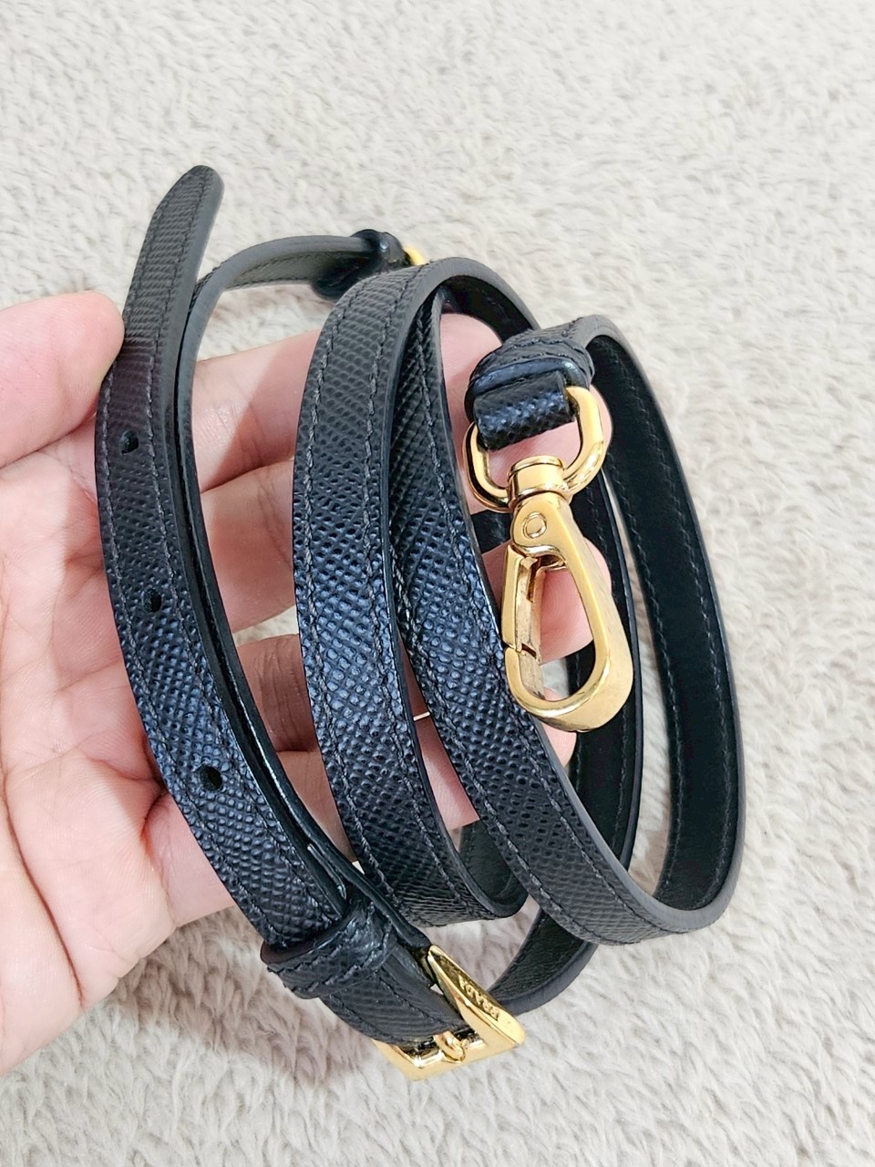 Prada Bucket Bag in Saffiano Leather Nero