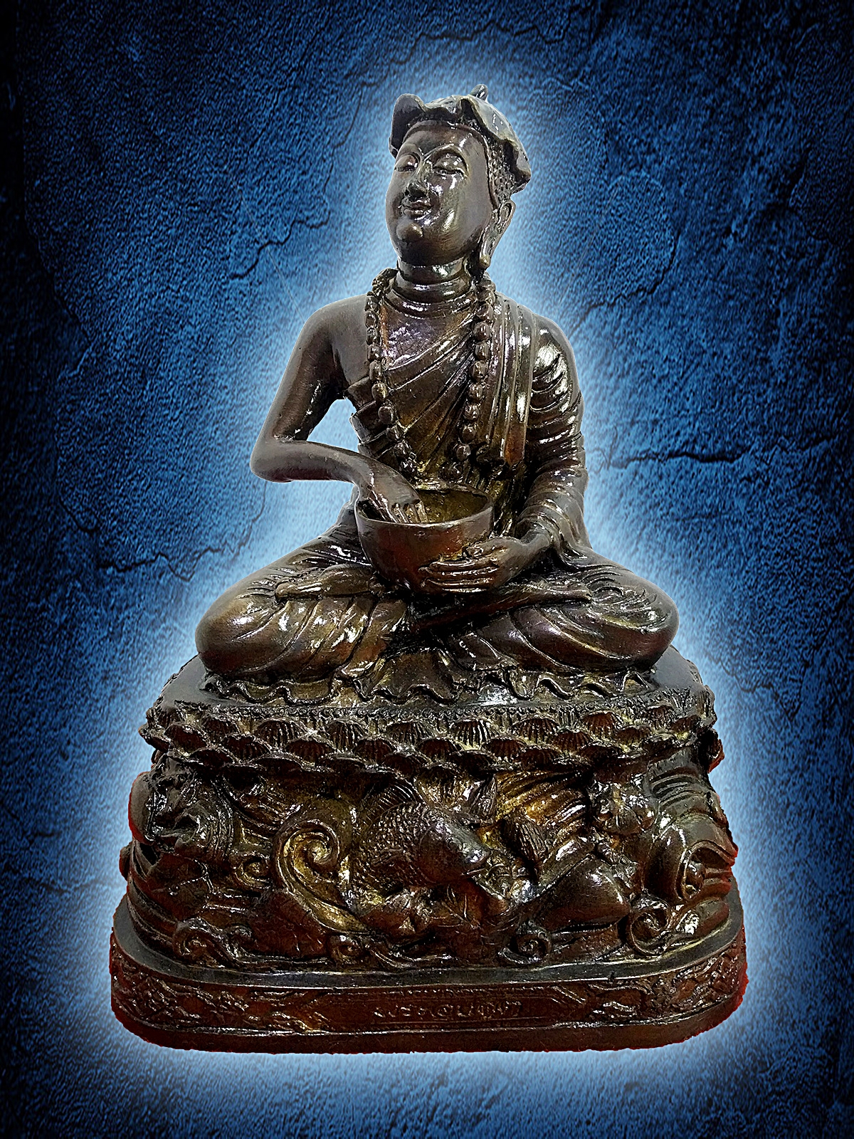 พระอุปคุต ปางจกบาตรหยุดตะวัน ฐาน 6 นิ้ว ด้านหลังลายมังกร