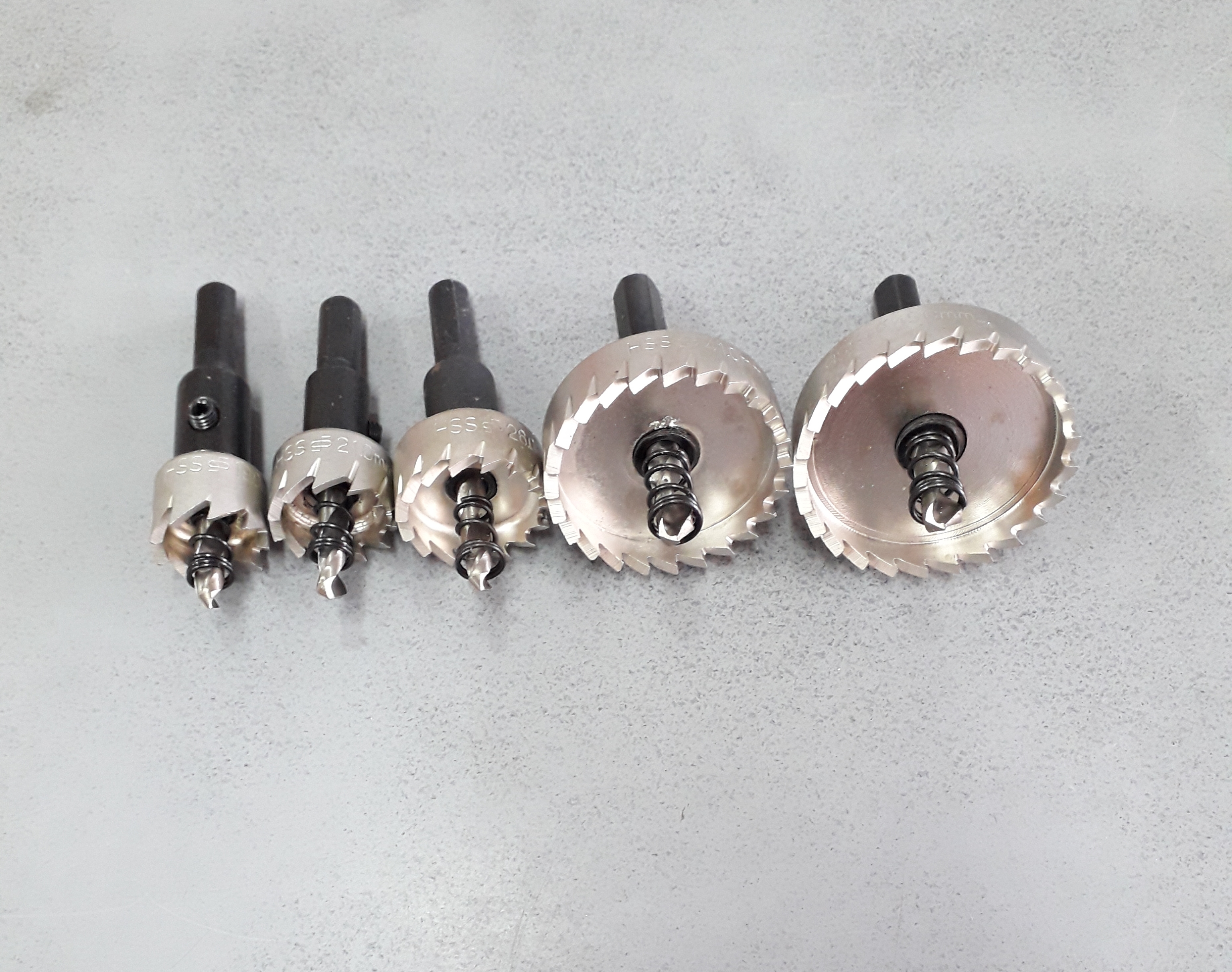 โฮลซอเจาะเหล็ก Eagle One / Keenness