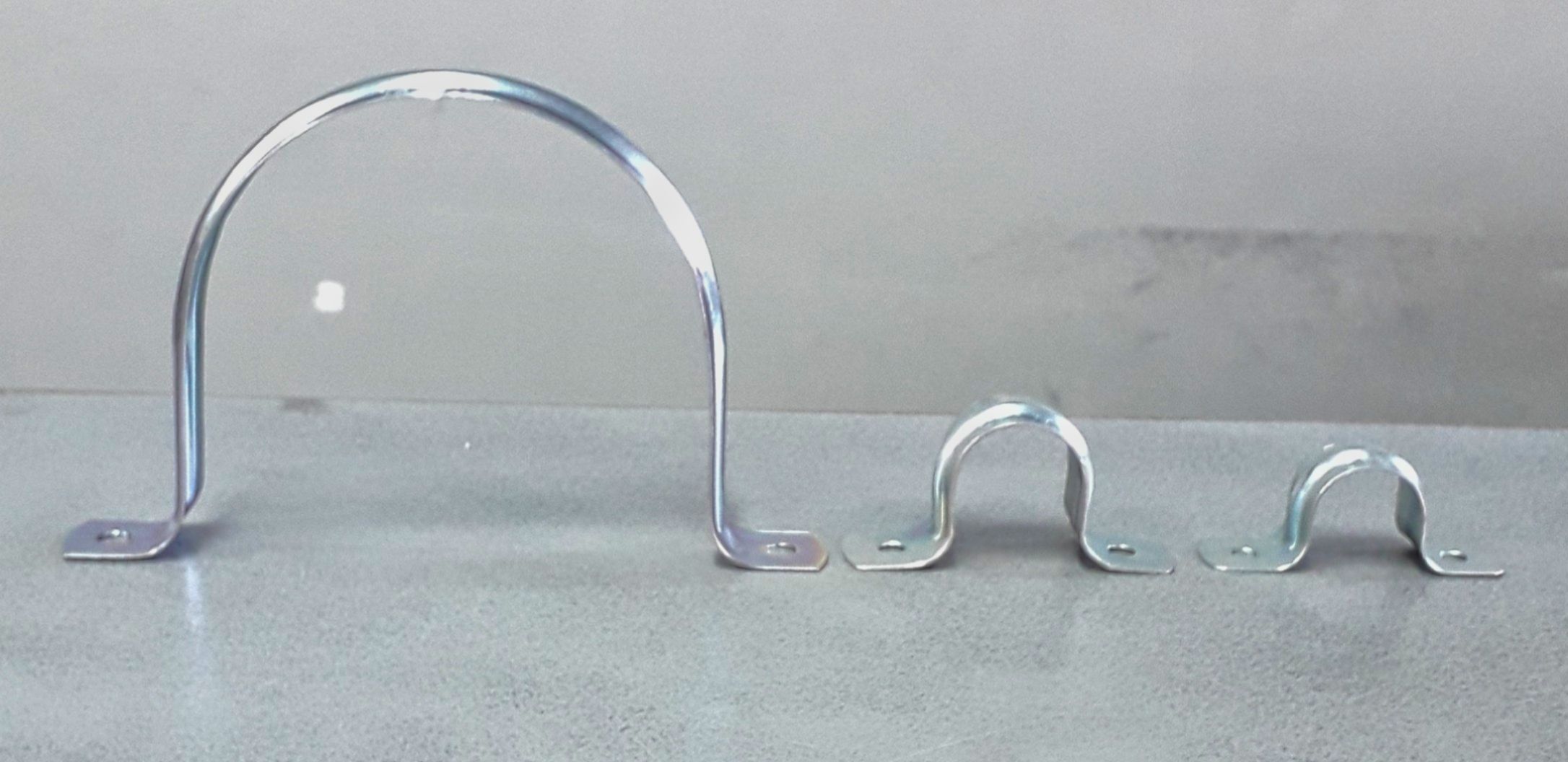 แคล้มยึดท่อเหล็ก EMT