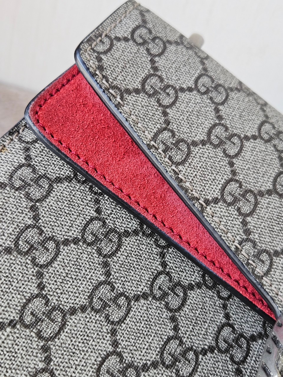 Gucci Dionysus Small ปีกแดง