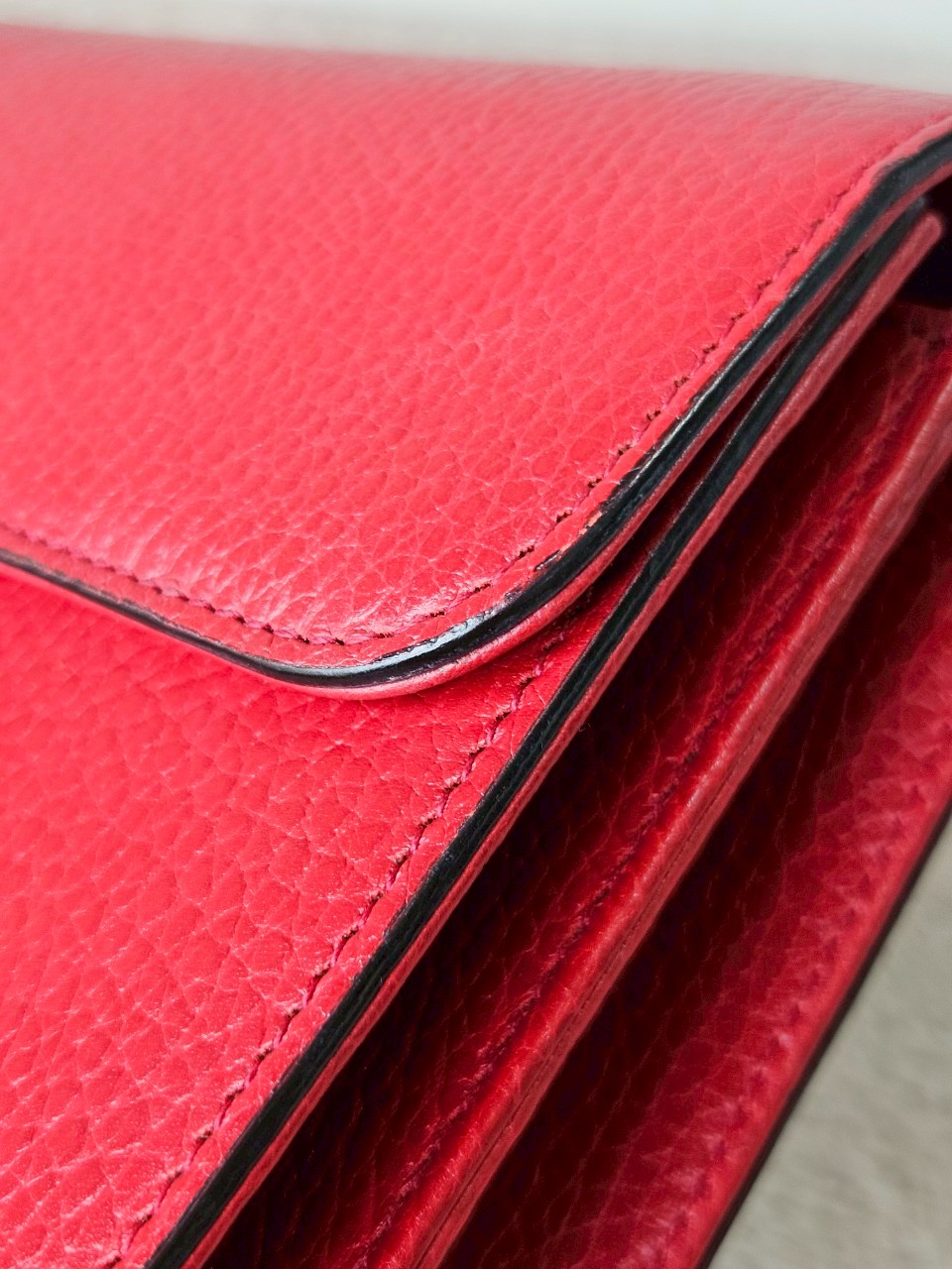 Gucci Interlocking Red