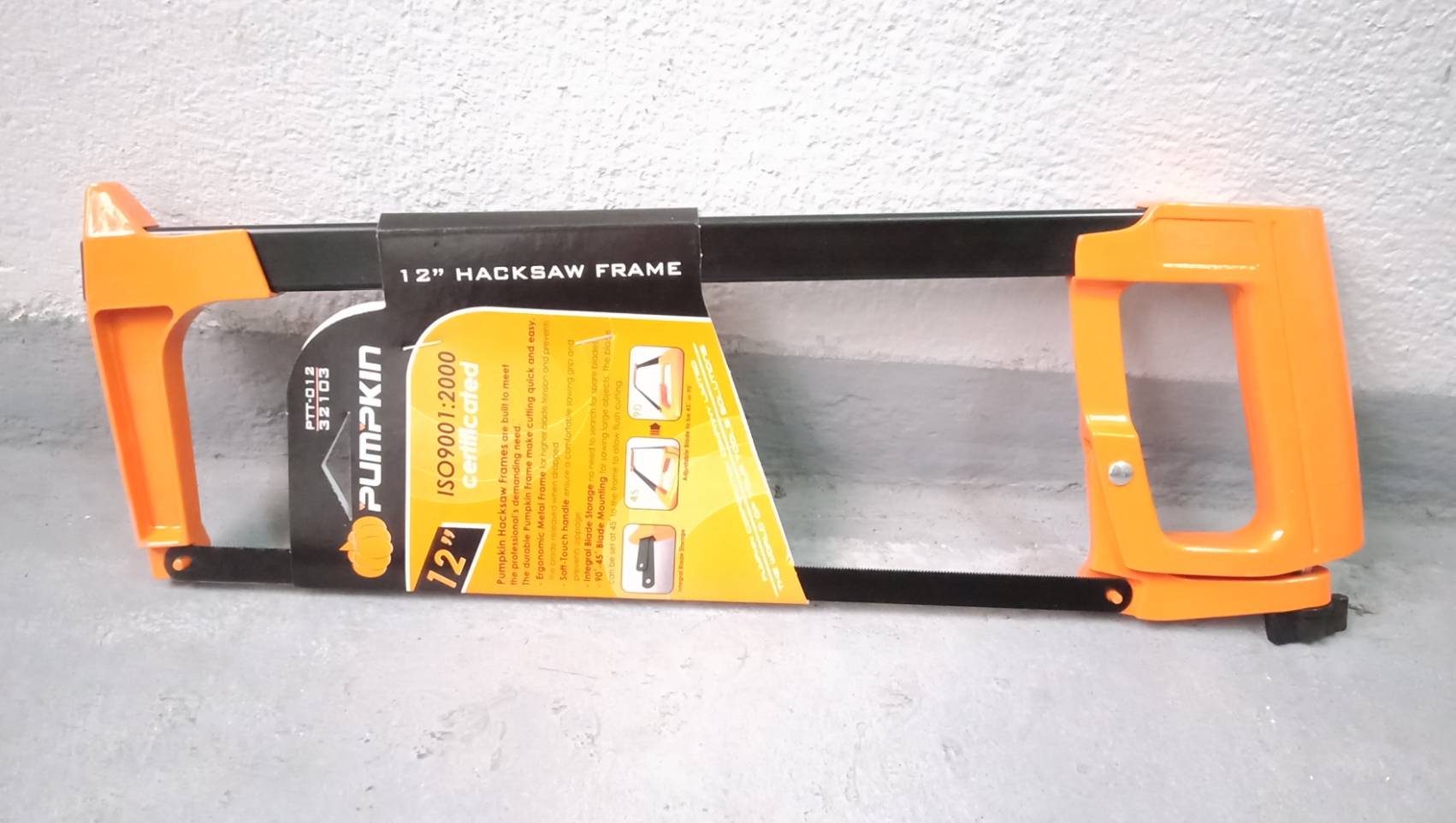 โครงเลื่อยตัดเหล็กอย่างดี พัมคิน