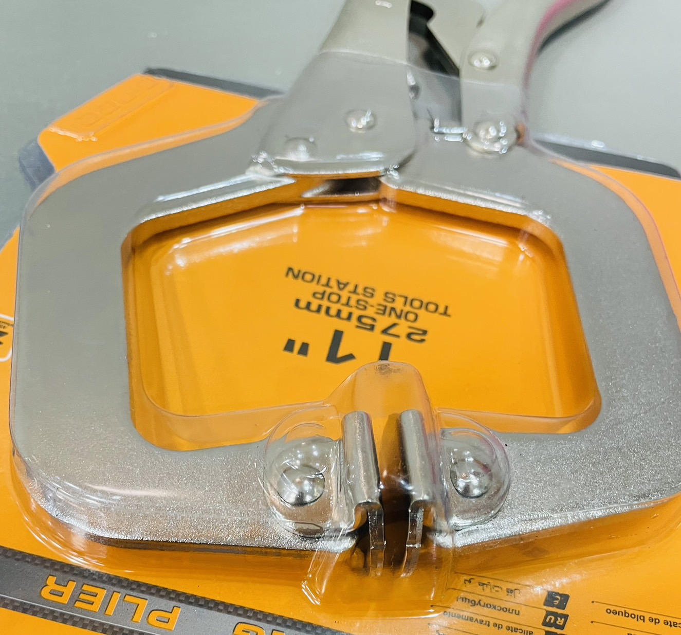 คีมล็อค ตัว C 11"