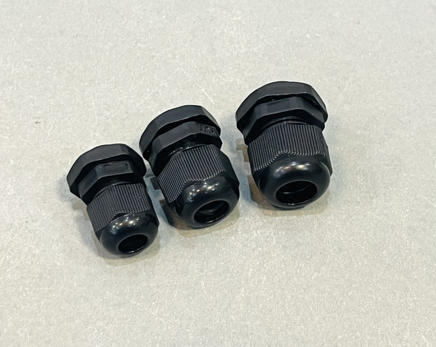 เคเบิลแกลน สีดำ PG GG