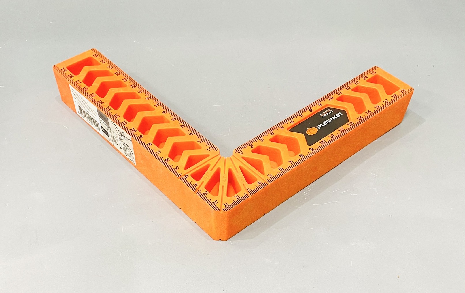 ฉากวัดมุมไม้ พัมคิน 8" 34230