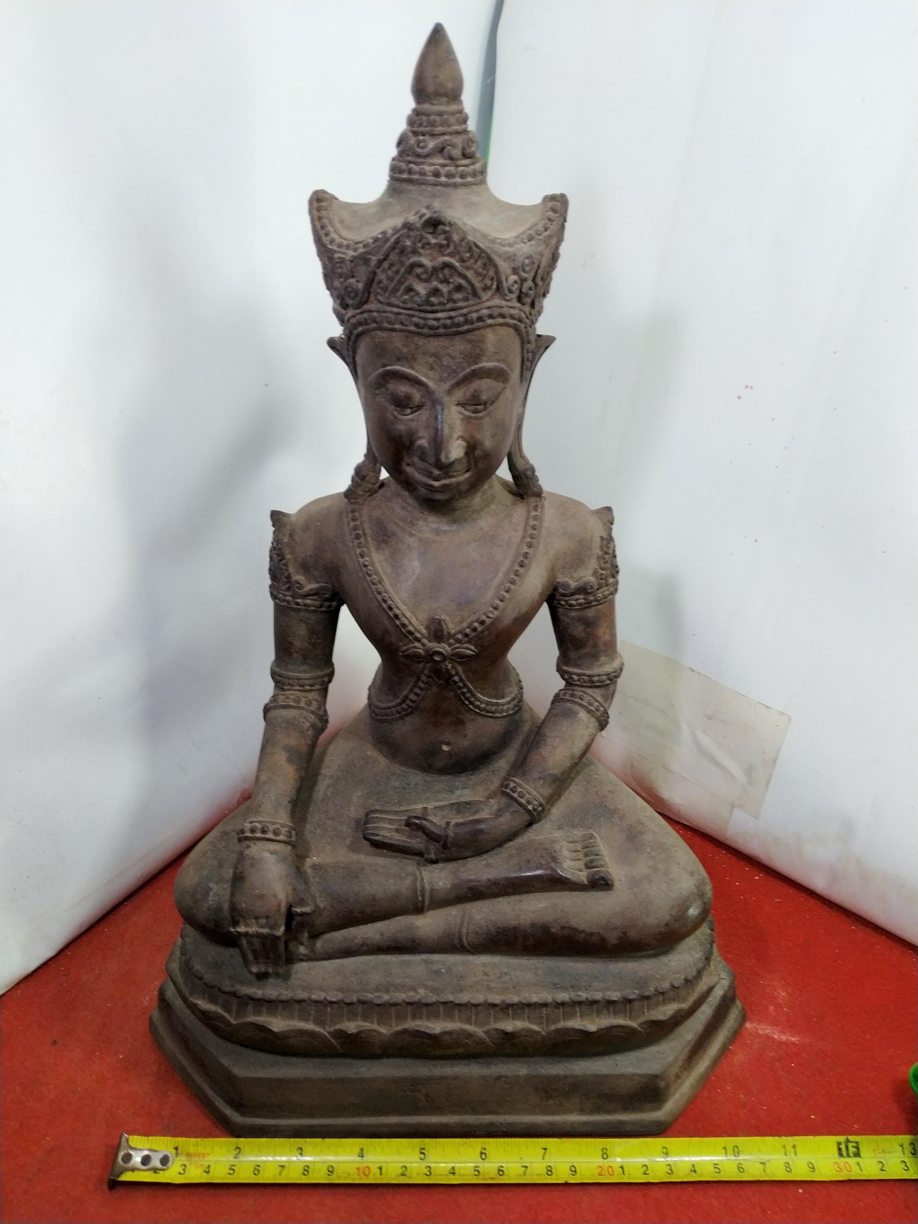 พระอู่ทอง ทรงเครื่อง หน้าตัก 9 นิ้ว เนื้อสำริด
