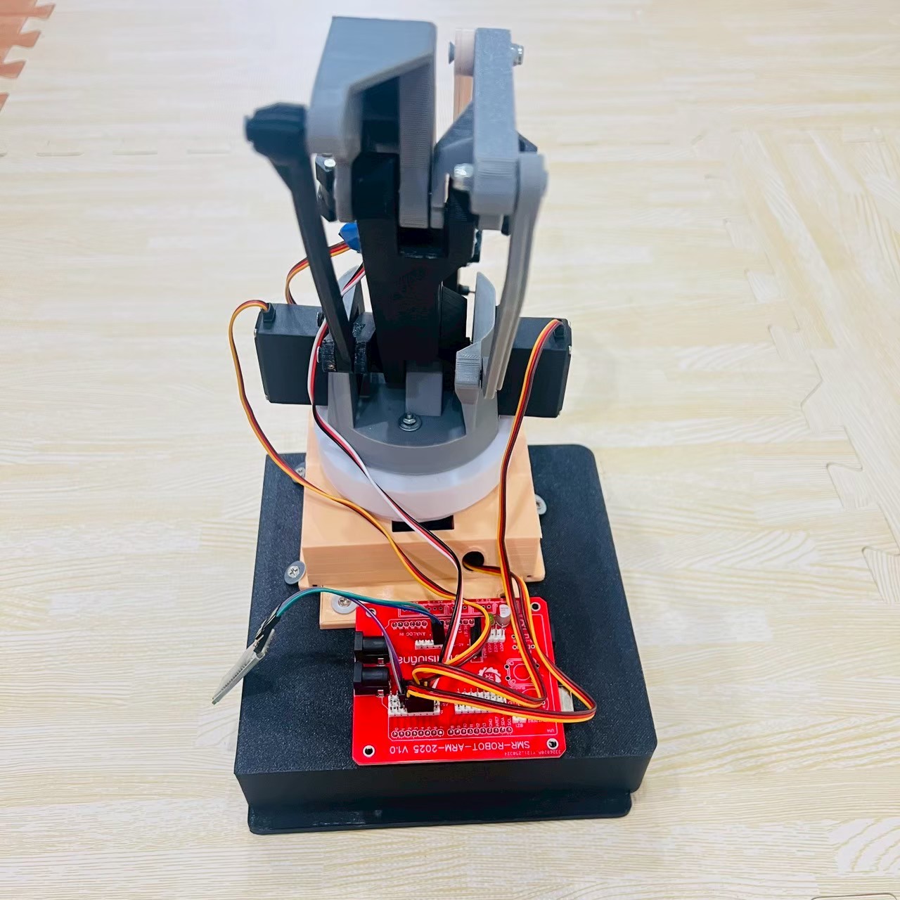 ARM V2 ROBOT JOY (ชุดฝึกแขนกลสั่งงานผ่านแอพ)