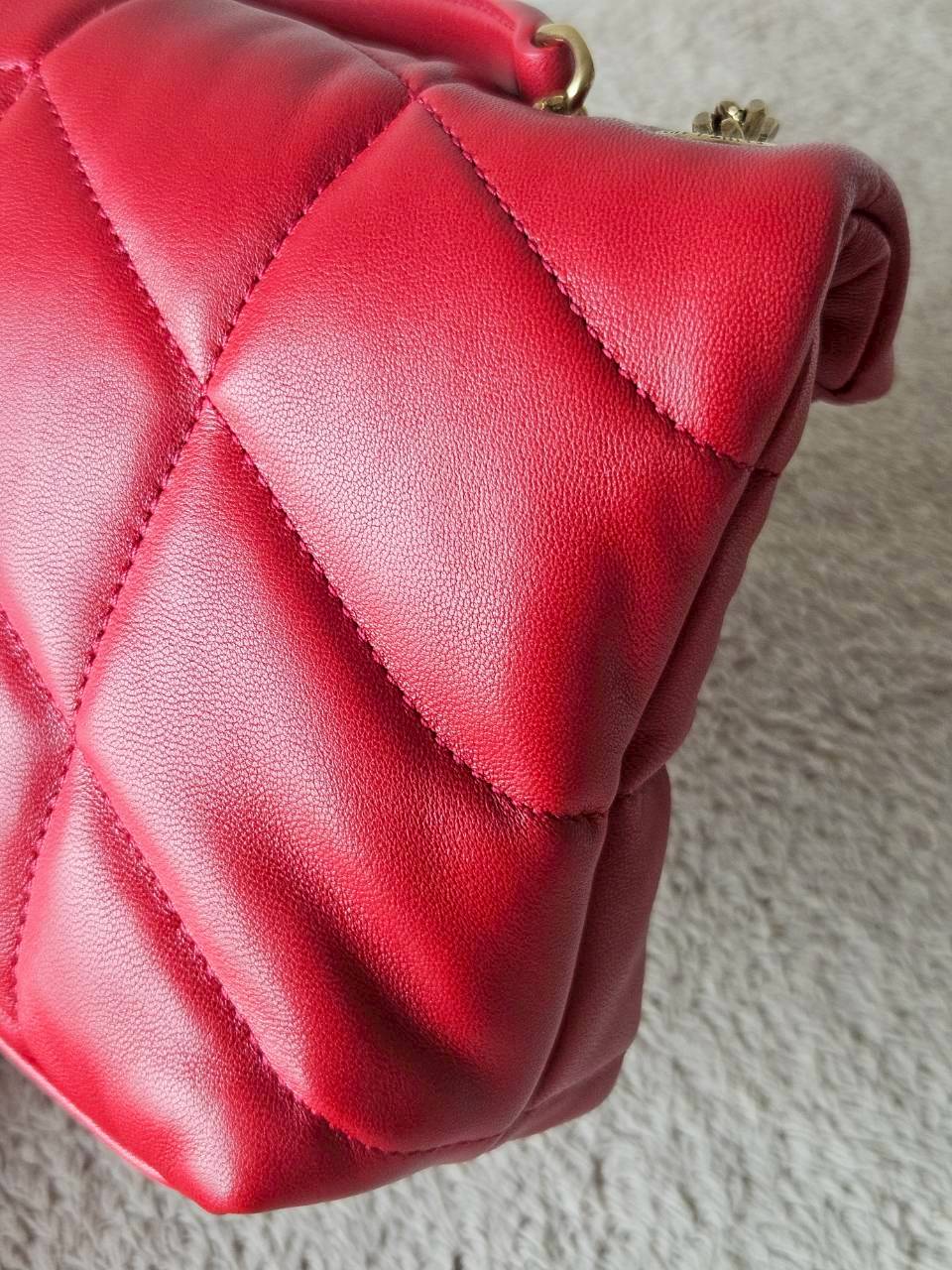 YSL Toy Puffer Mini Bag สีแดง