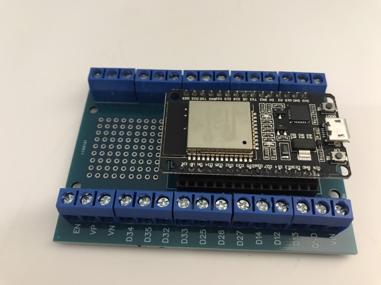 บอร์ด EP32 Internet of thing พร้อม บอร์ดเทอร์มินอล Ex