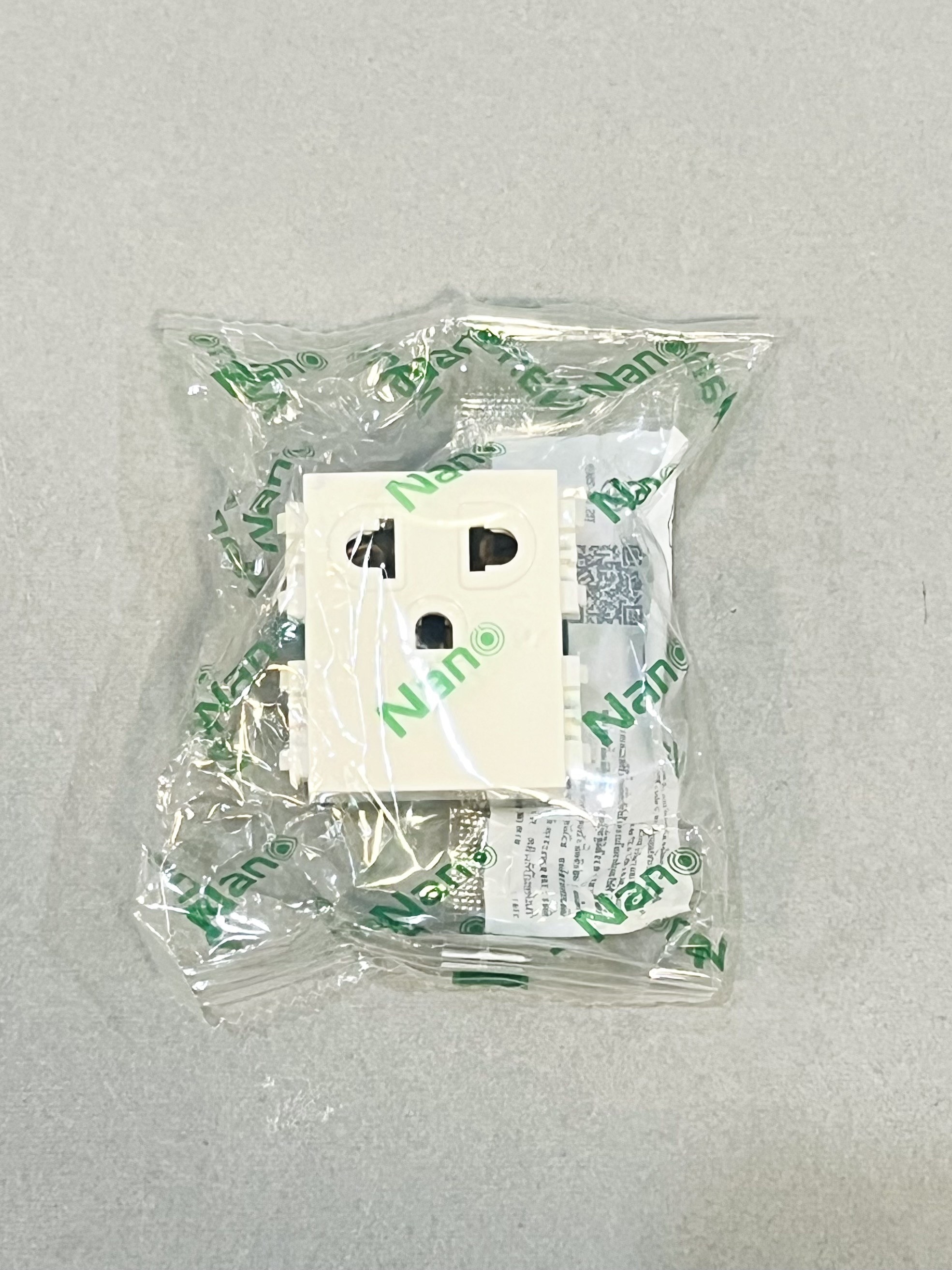 ปลั๊กกราวน์เดี่ยว รุ่นใหม่ SC-P301 Nano