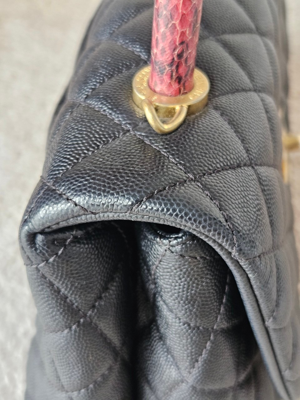 Chanel Coco 10.5 Caviar Lizard holo26