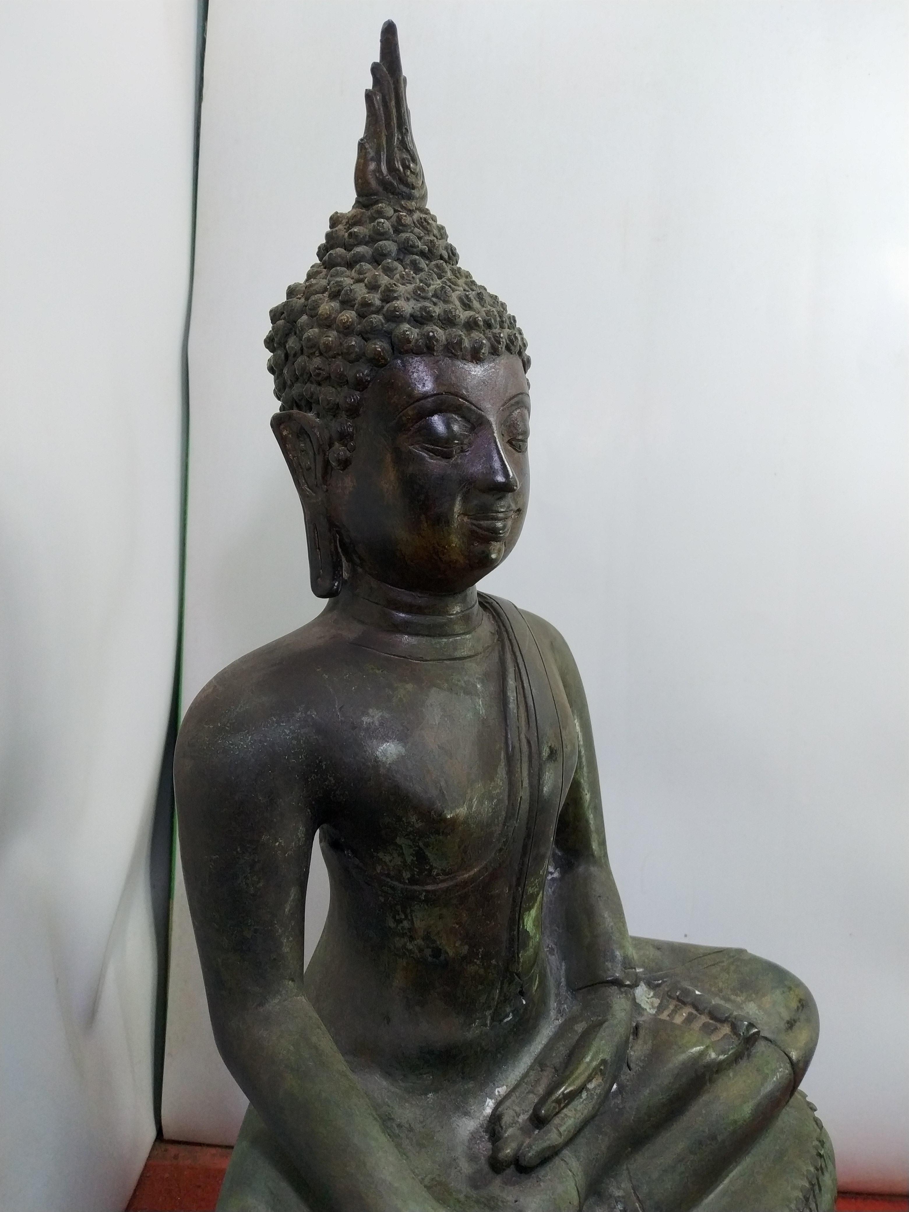 พระสุโขทัย ฐานบัวใหญ่ หน้าตัก 9 นิ้ว เนื้อสำริด