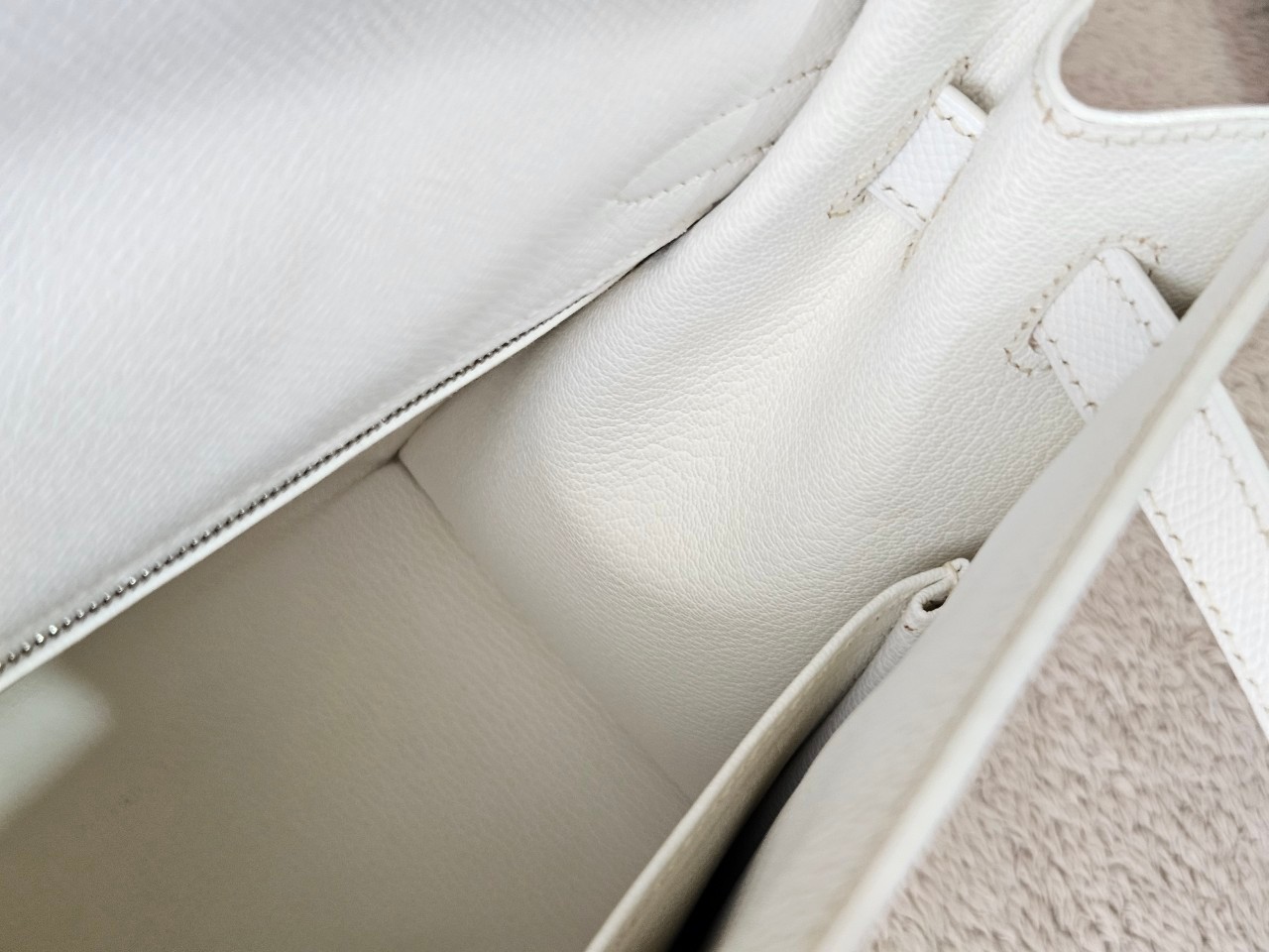 Hermes K32 Blance Epsom PHW stamp K