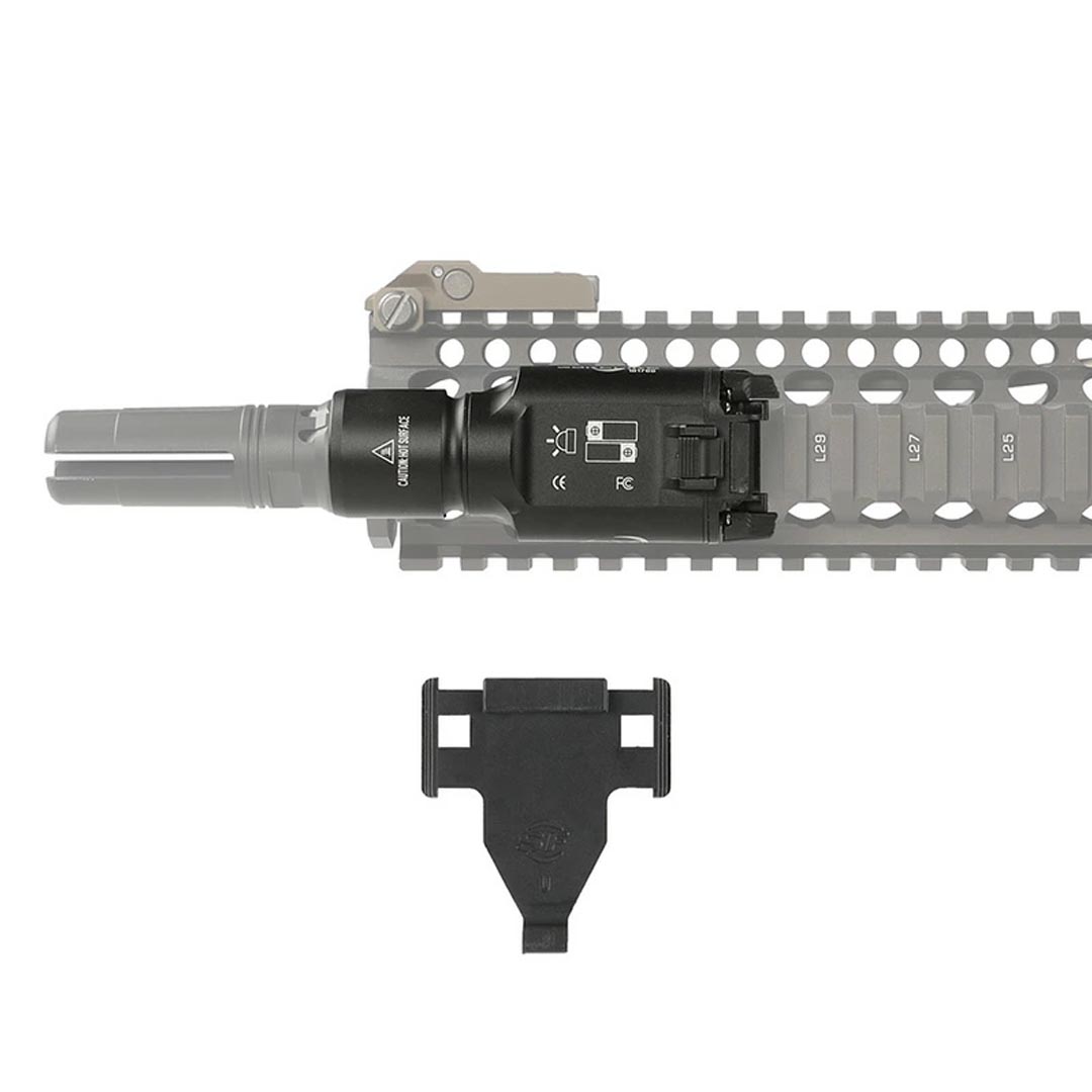 SOTAC SureFire X300 Flashlight (FDE)