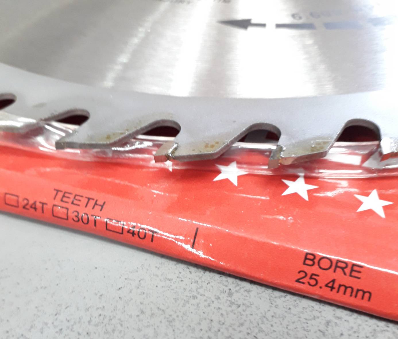 ใบเลื่อยวงเดือน 9" Eagle One