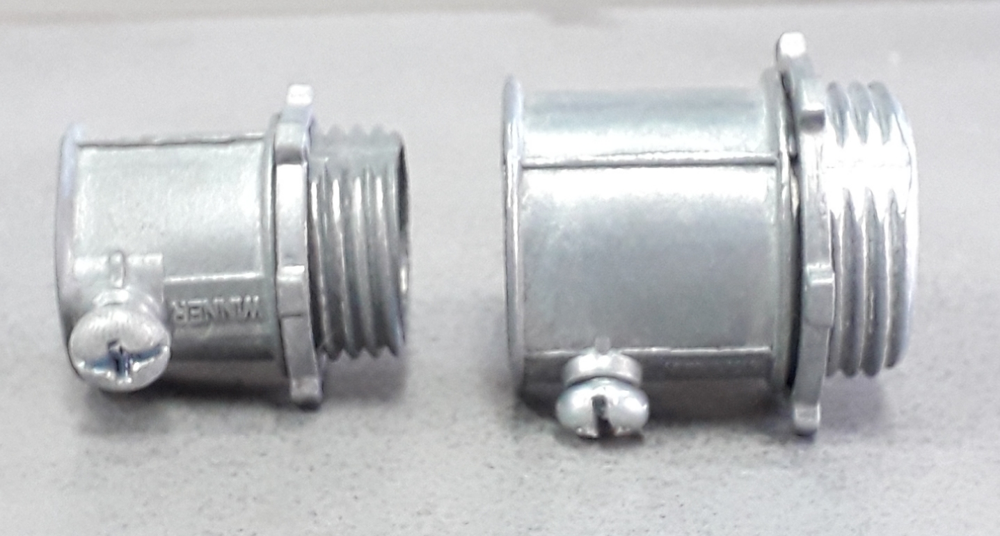 ข้อต่อเข้ากล่องท่อ EMT (คอนเน็ตเตอร์บาง EMT)