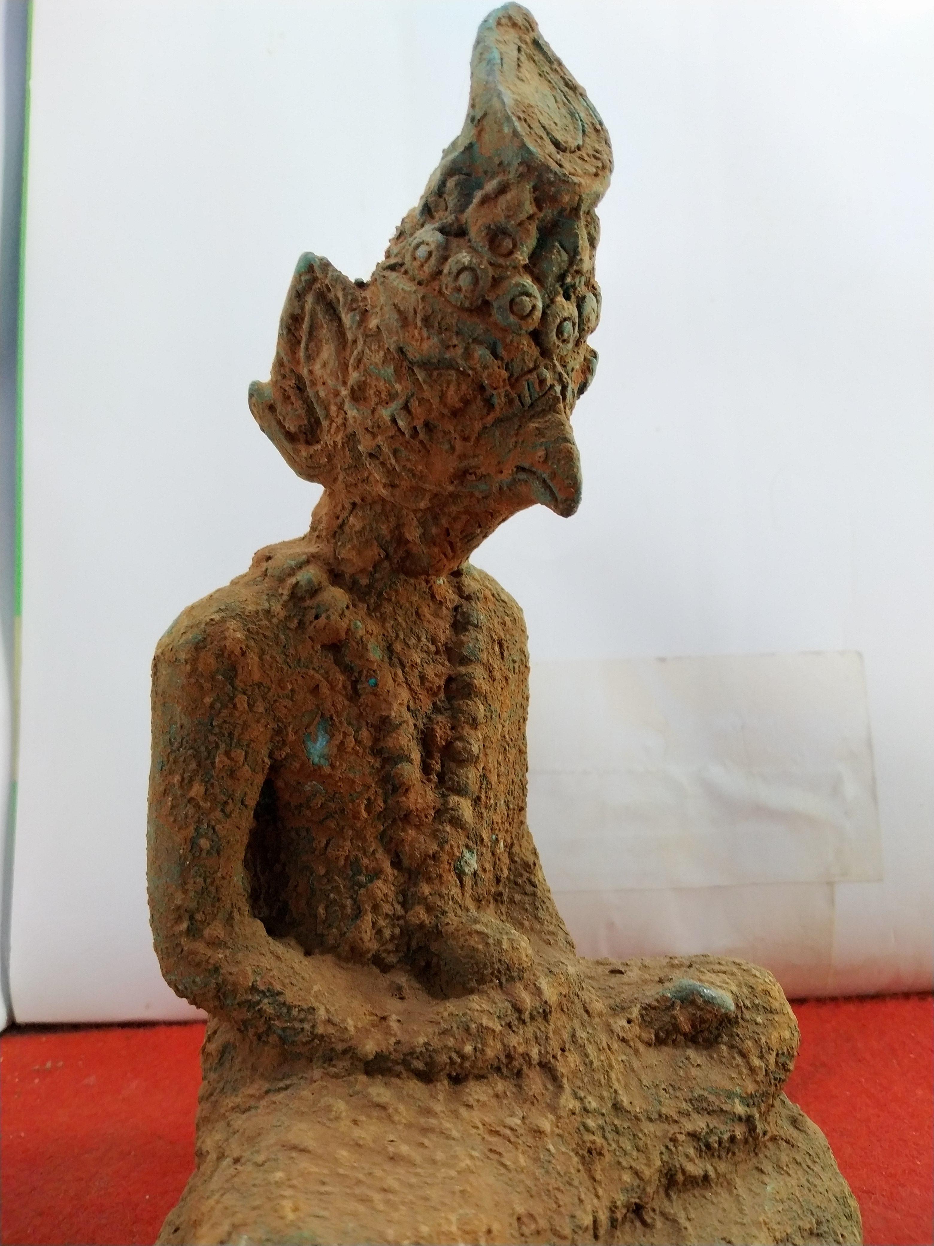 พ่อปู่ฤาษี หน้าครุฑ หน้าตัก 5 นิ้ว เนื้อโลหะสำริด