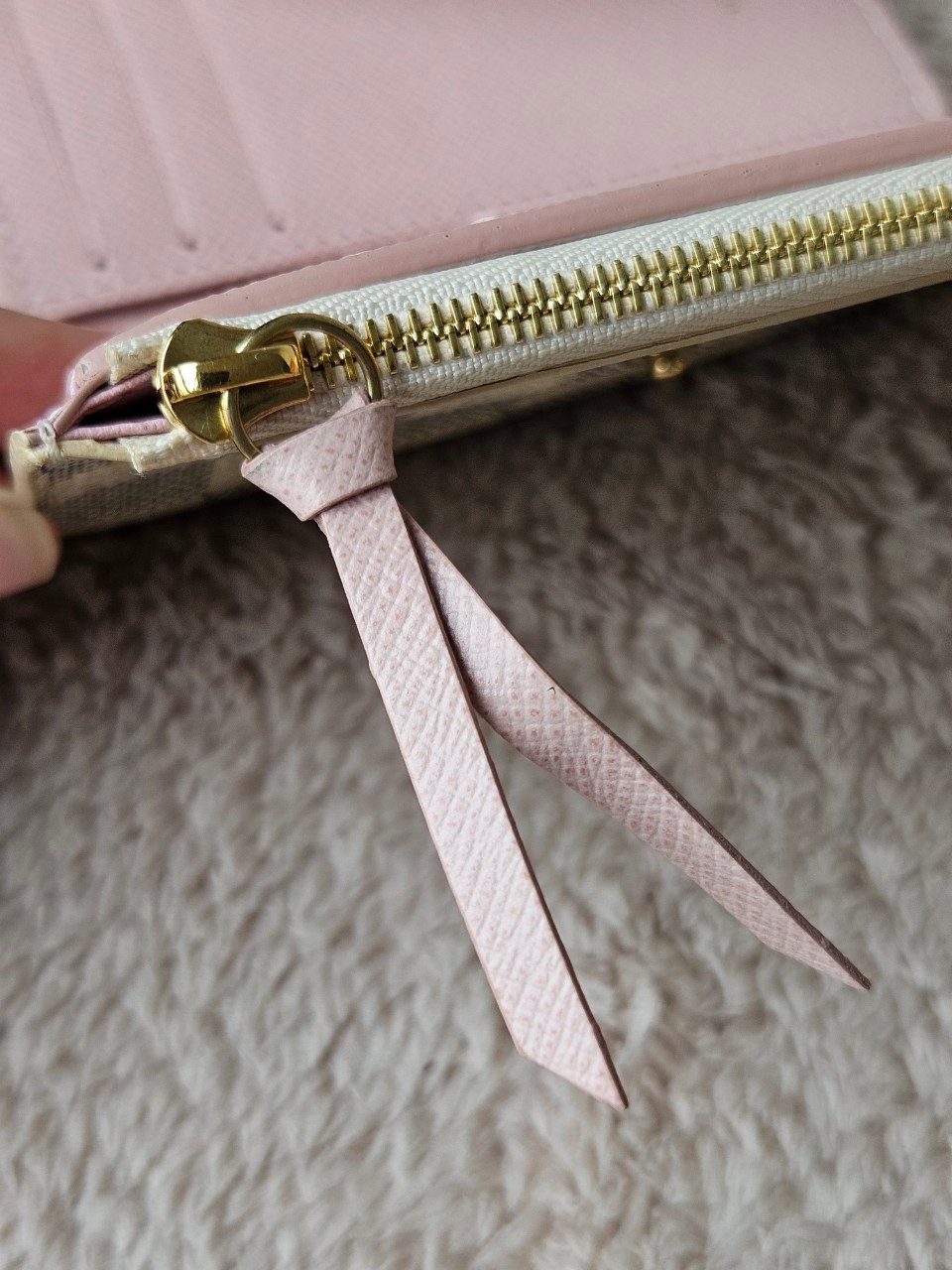 LV Victorie Azur ปี21 microchip