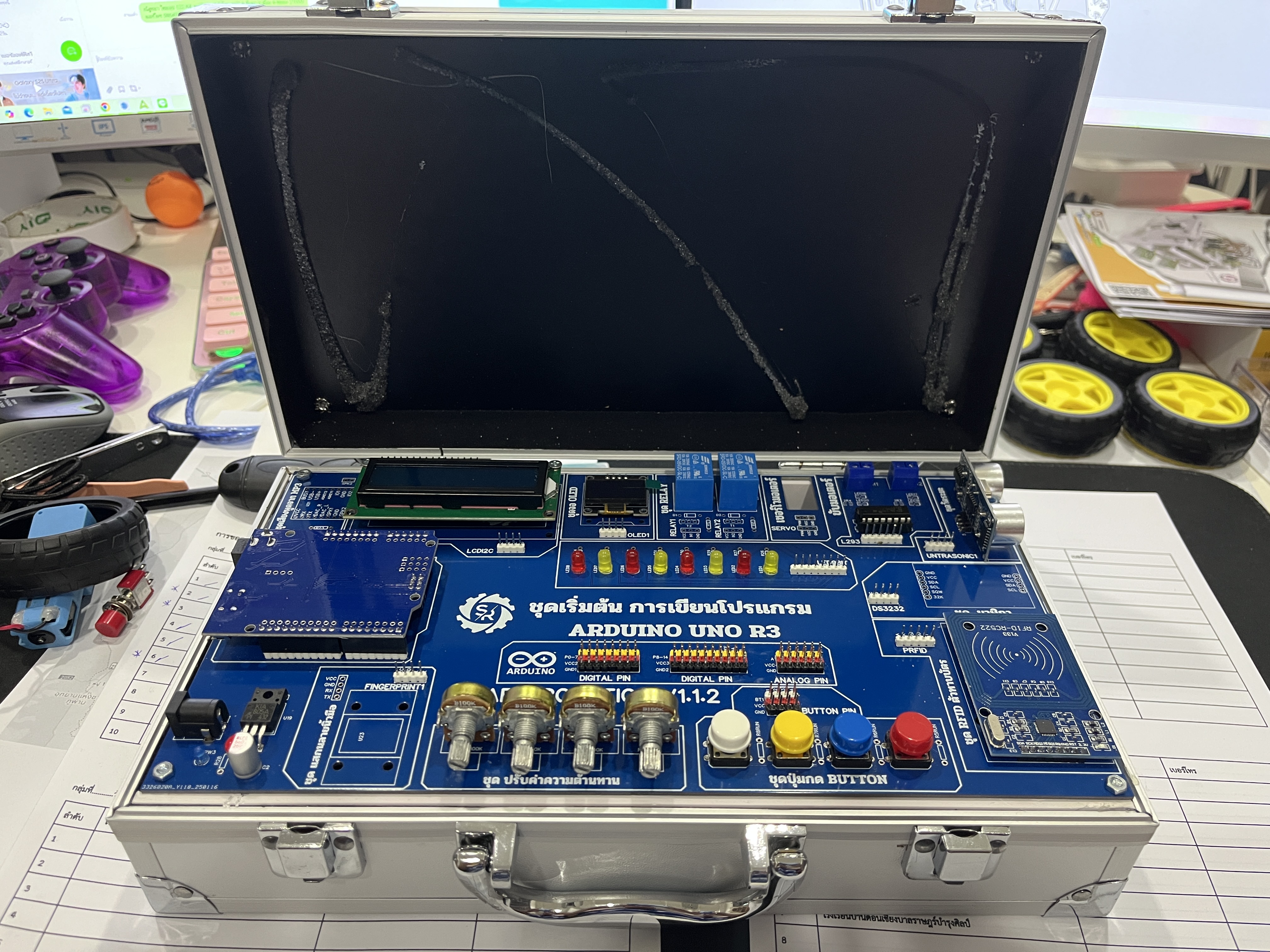 ชุดฝึกสำหรับเขียนโปรแกรม ARDUINO UNO R3 รวมคู่มือสอน ใบงาน และโค๊ดตัวอย่าง