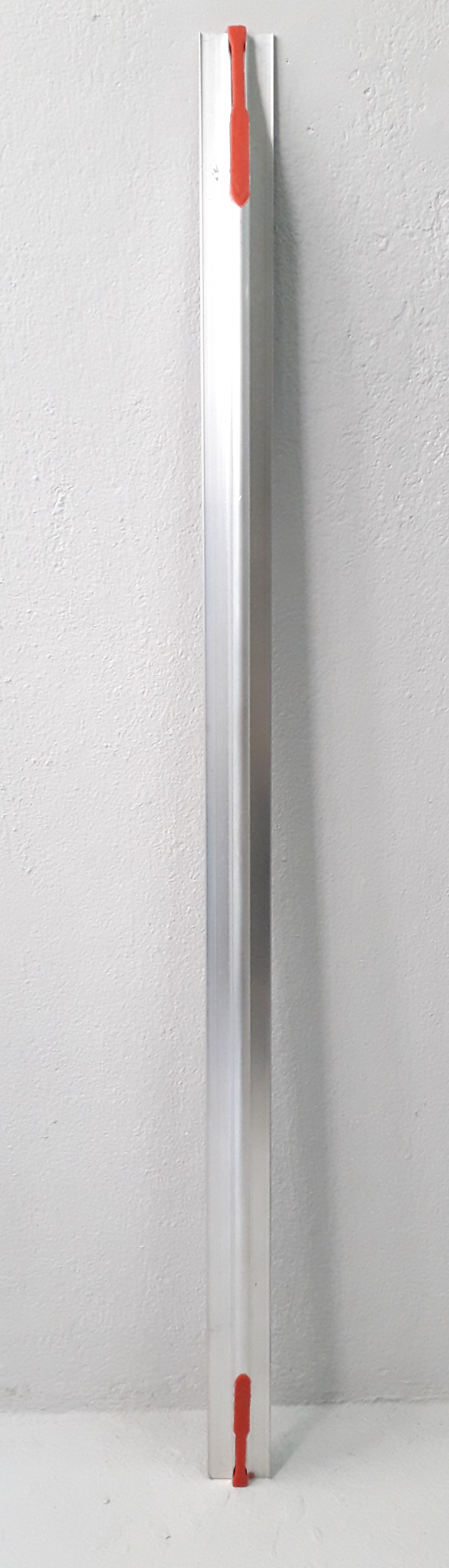 เกียงสามเหลี่ยมปาดปูน หลังตรง