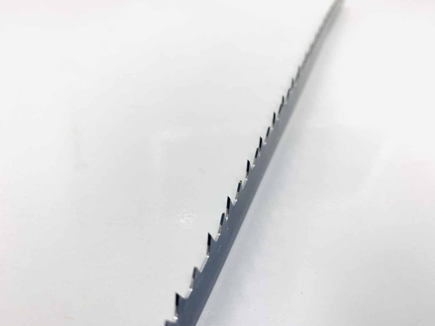 ใบเลื่อยคันธนู ตรา Eagle One