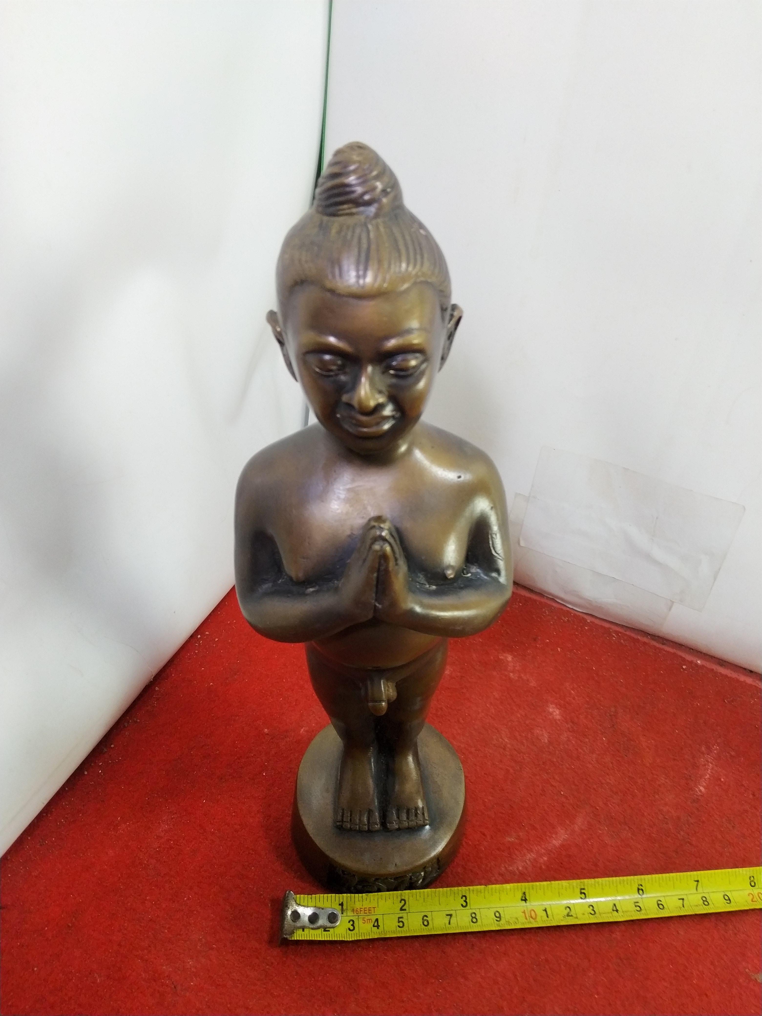 ไอ้ไข่ กุมารเทพแห่งวัดเจดีย์ อำเภอสิชล จังหวัดนครศรีธรรมราช สูง11.5นิ้ว