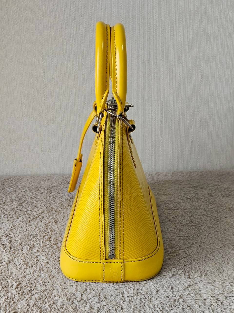 LV Alma BB EPI สีเหลือง