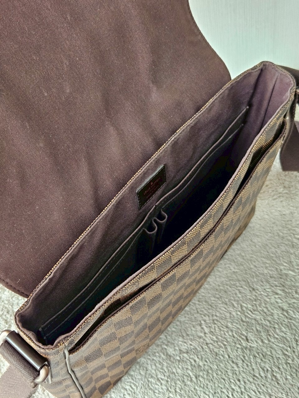 LV District Damier mm