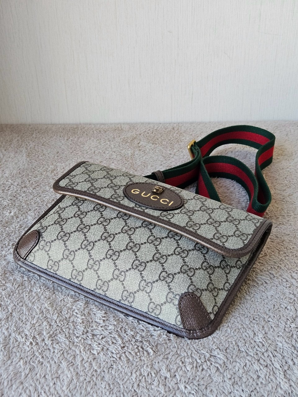 Gucci Supreme Neo Vintage Beltbag