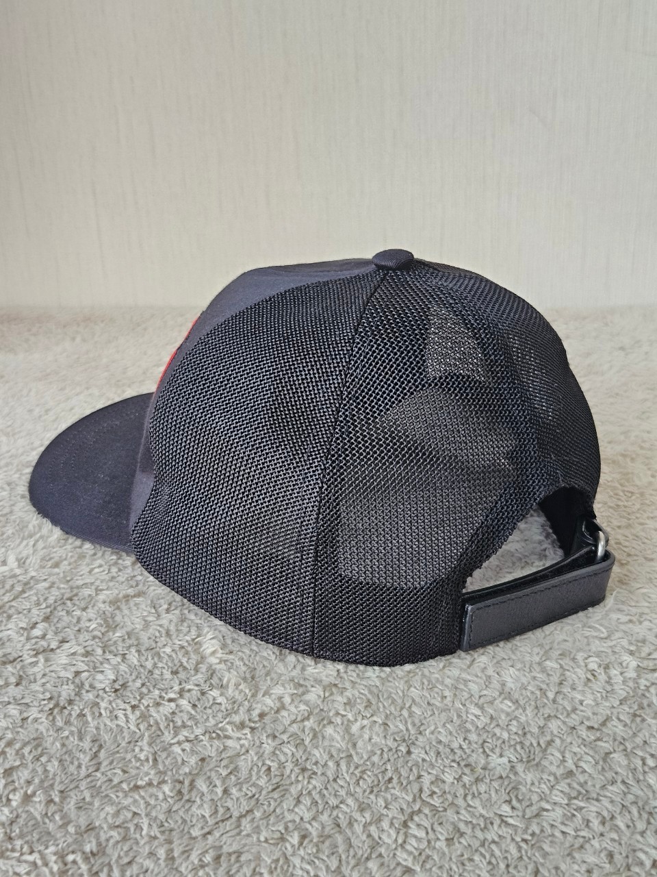 Gucci Black Baseball Red Embroidered Logo Cap size M