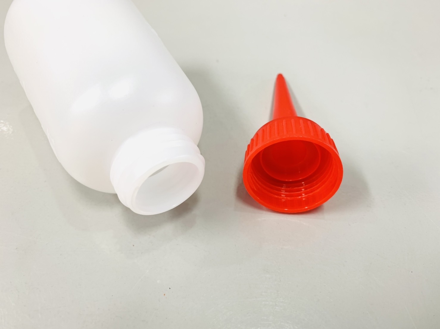 กาน้ำมัน PVC ใหญ่