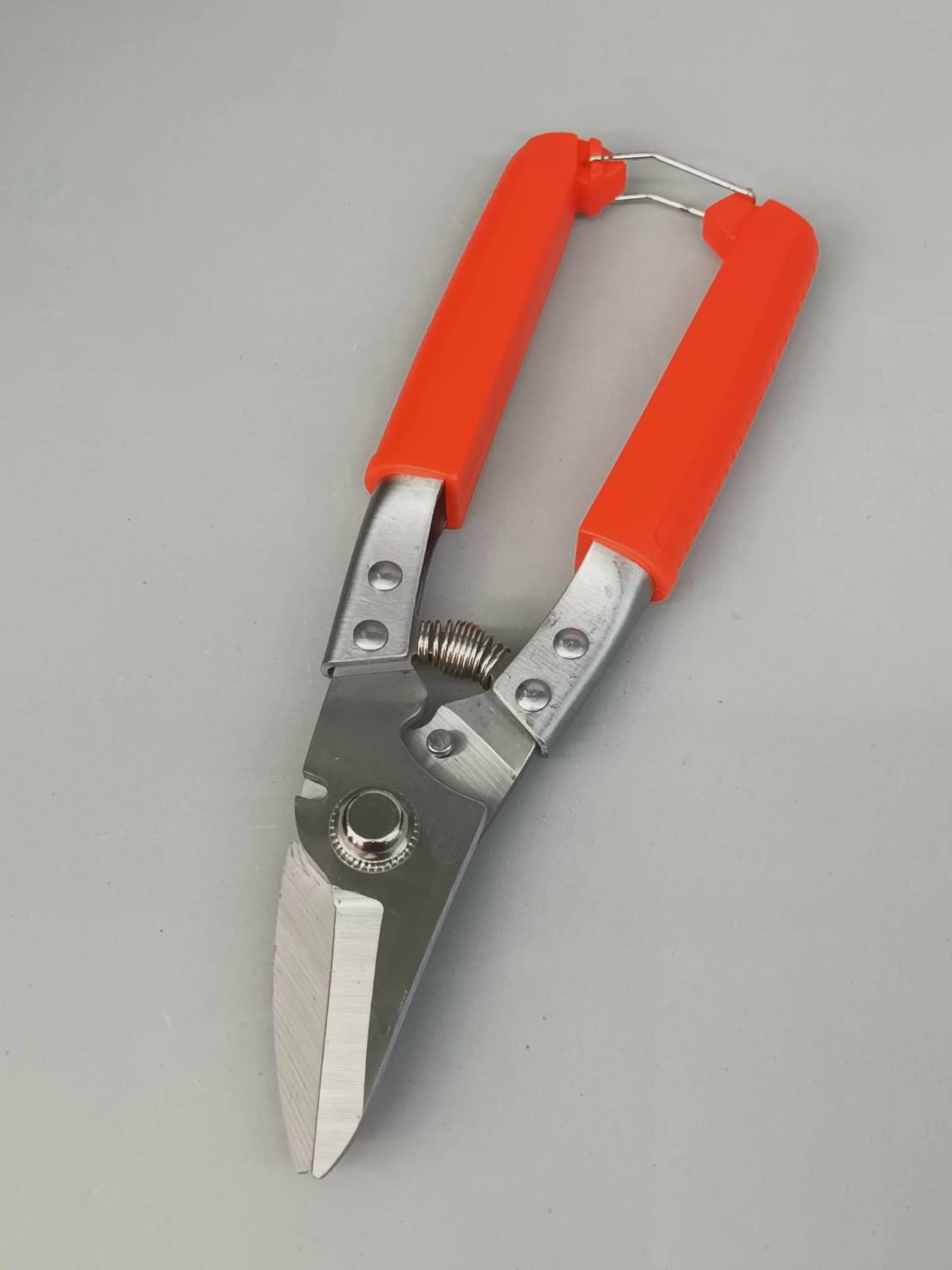 กรรไกรตัดทีบาร์ 8" Eagle One