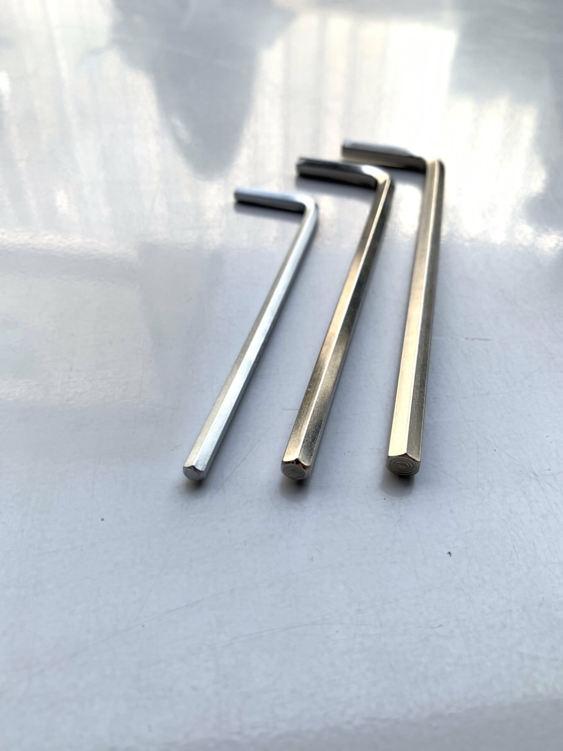 กุญแจหกเหลี่ยม หัวตรง Solo