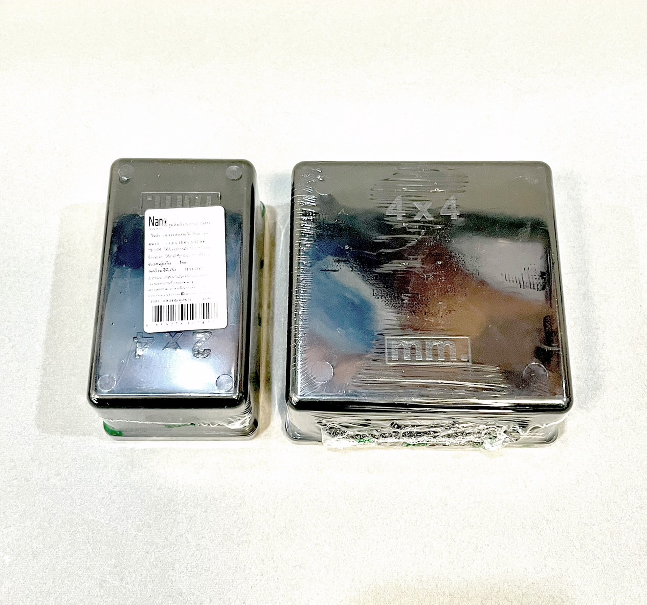 กล่องพักสาย สีดำ