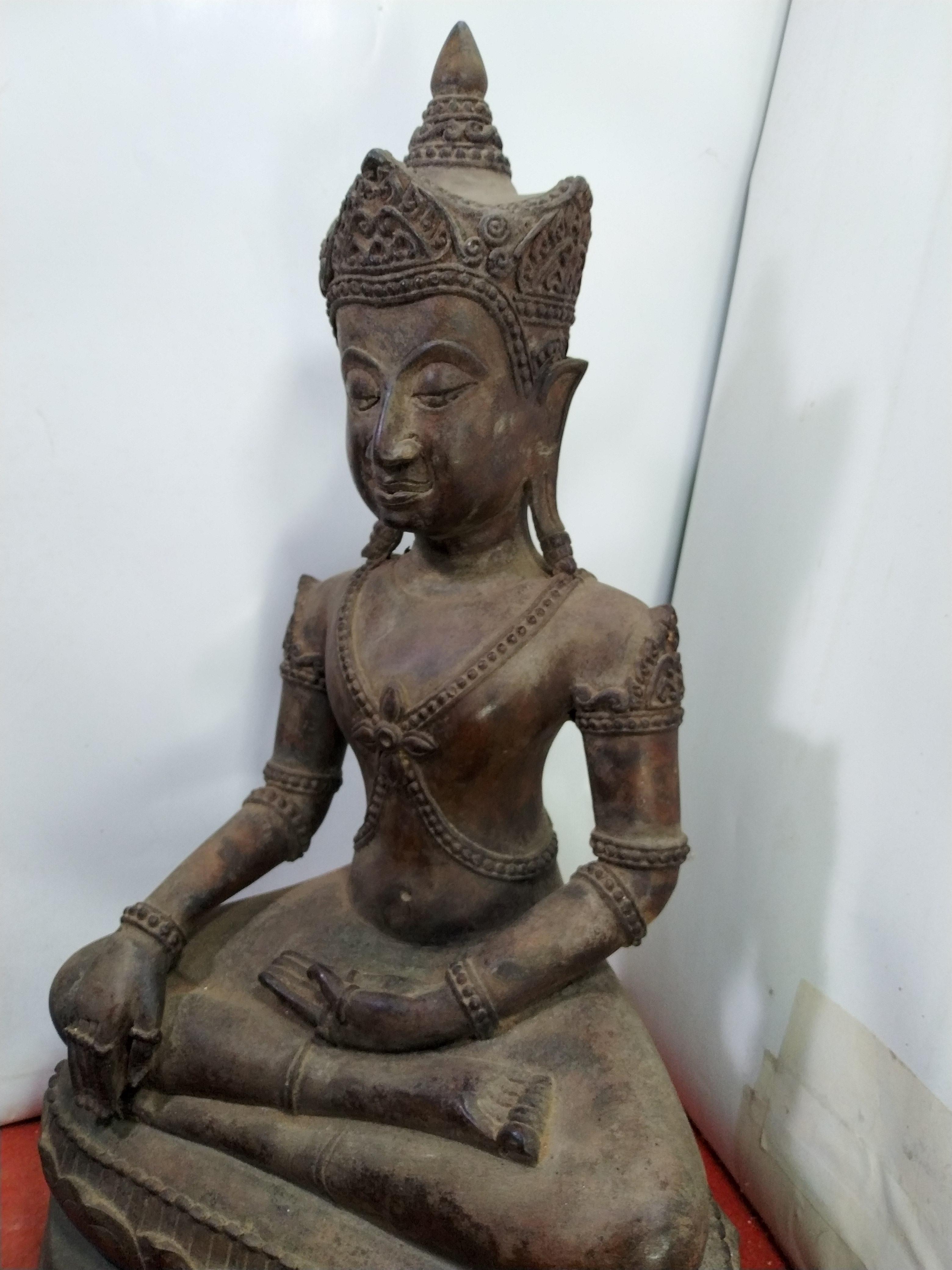 พระอู่ทอง ทรงเครื่อง หน้าตัก 9 นิ้ว เนื้อสำริด