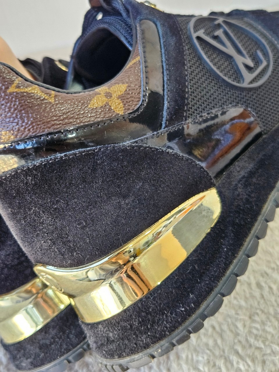 LV Run away Trainers Mono