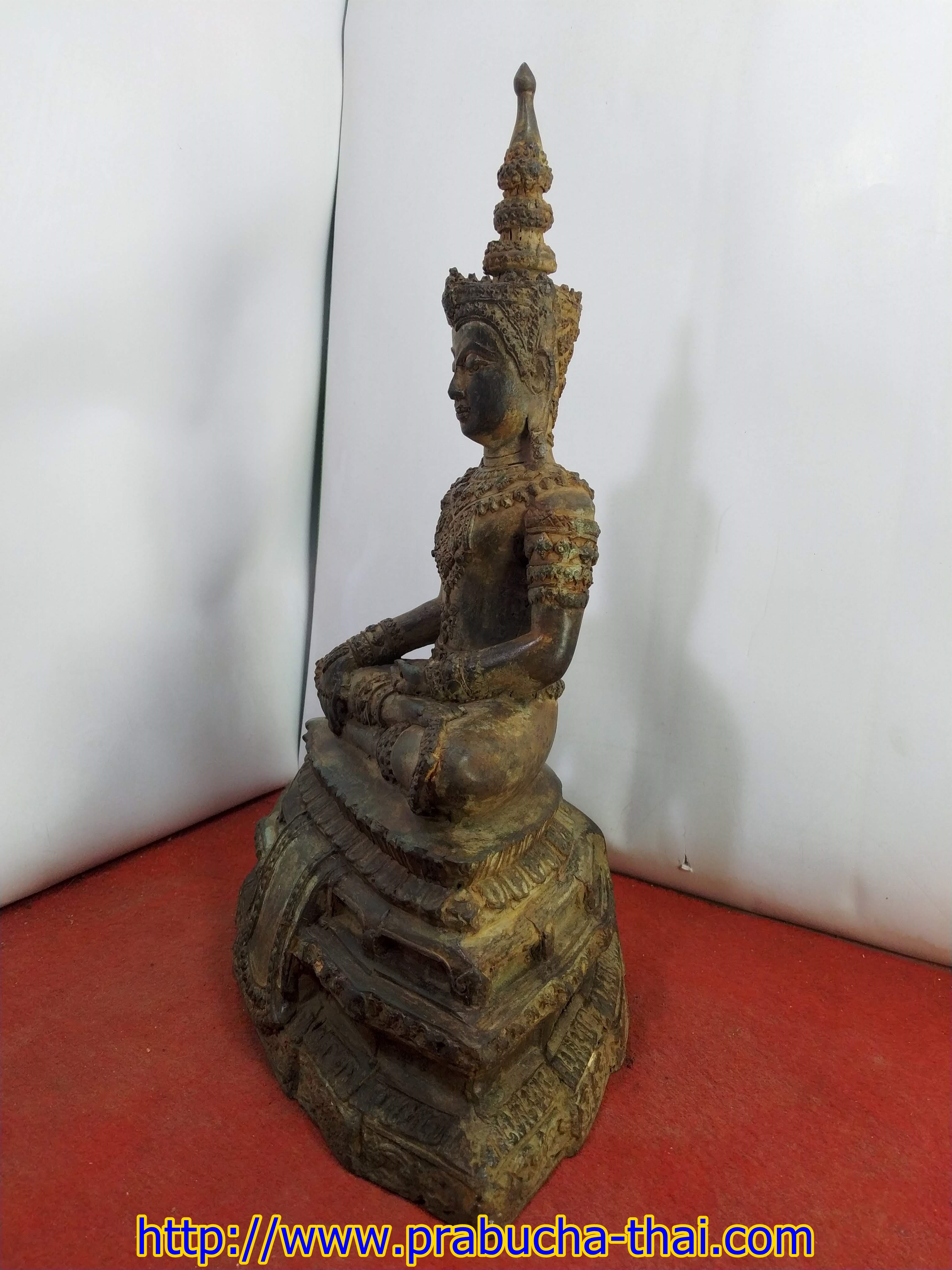 สมเด็จองค์ปฐมบรมจักรพรรดิพุทธมหาราชา(องค์จำลอง) ฐานกว้าง 9 นิ้ว