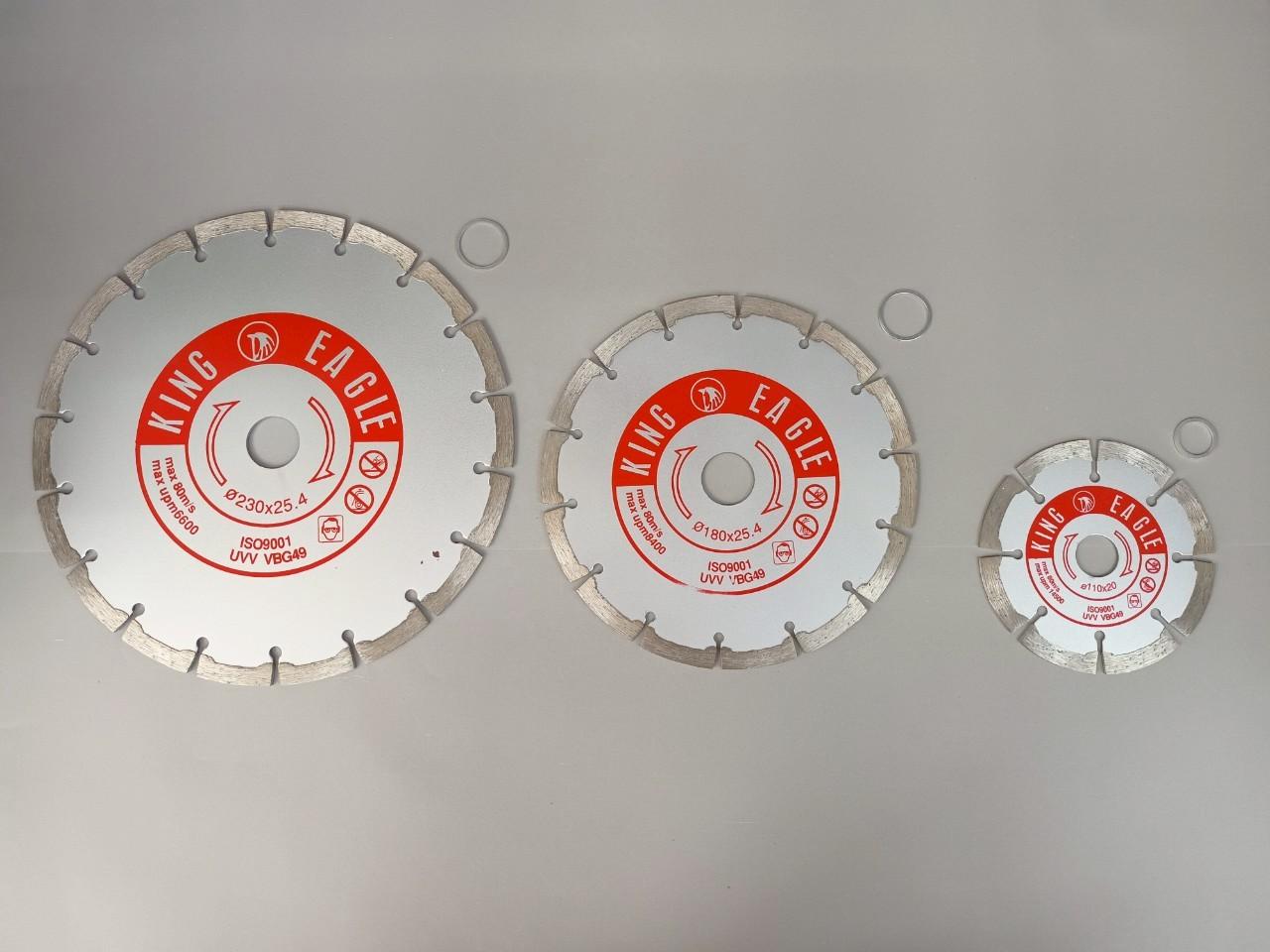 ใบตัดปูน มีร่อง กล่องแดง King Eagle